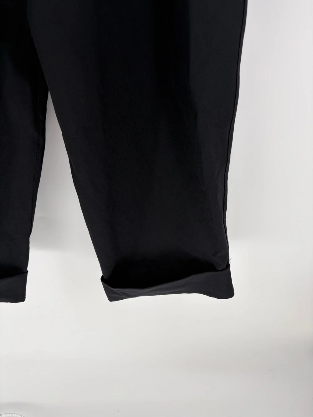 Lululemon Ankle Cuffed Pleated Trouser Rare Best fit M (10/12) see measurements